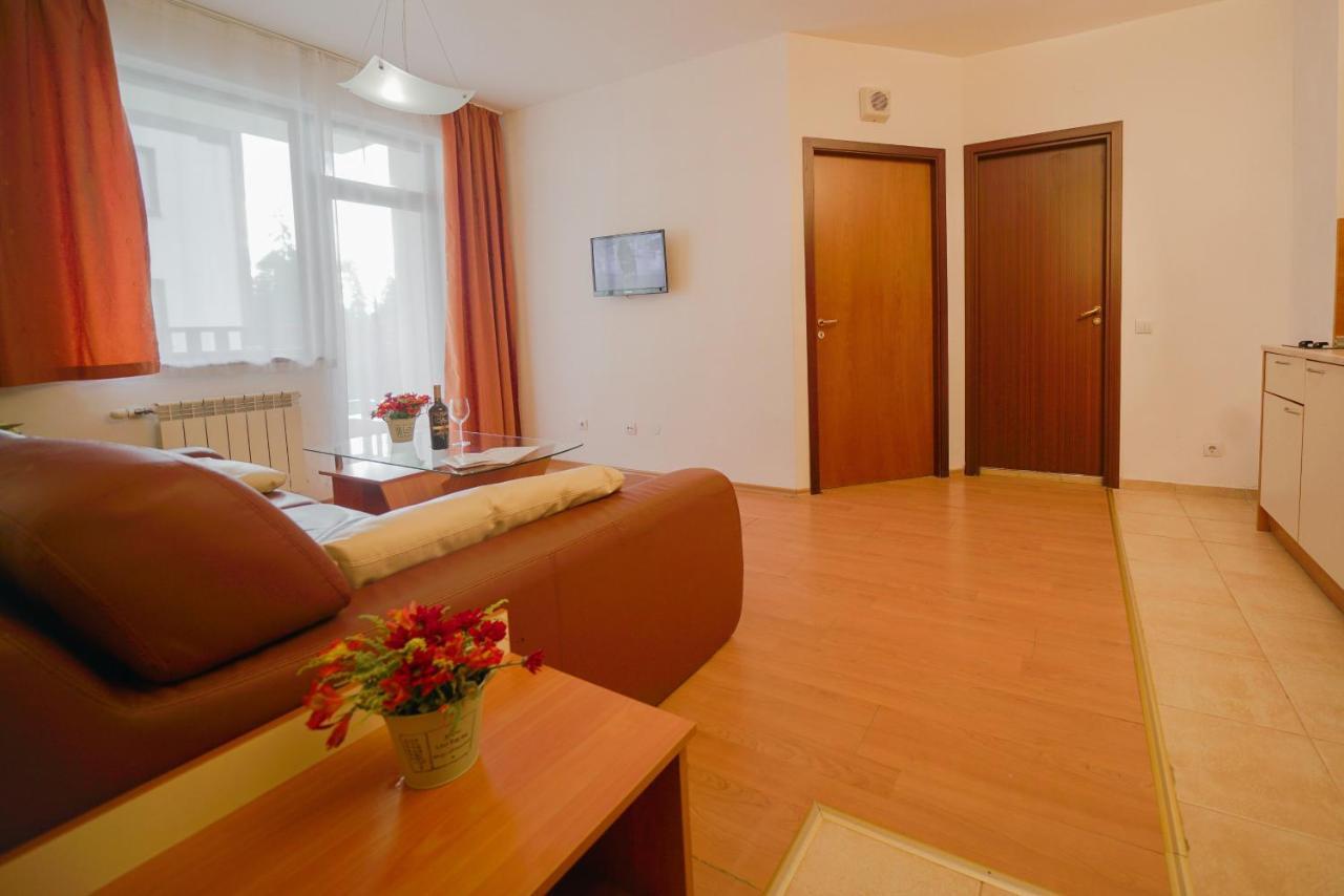 Apart Hotel Flora Residence Daisy Borovets Esterno foto