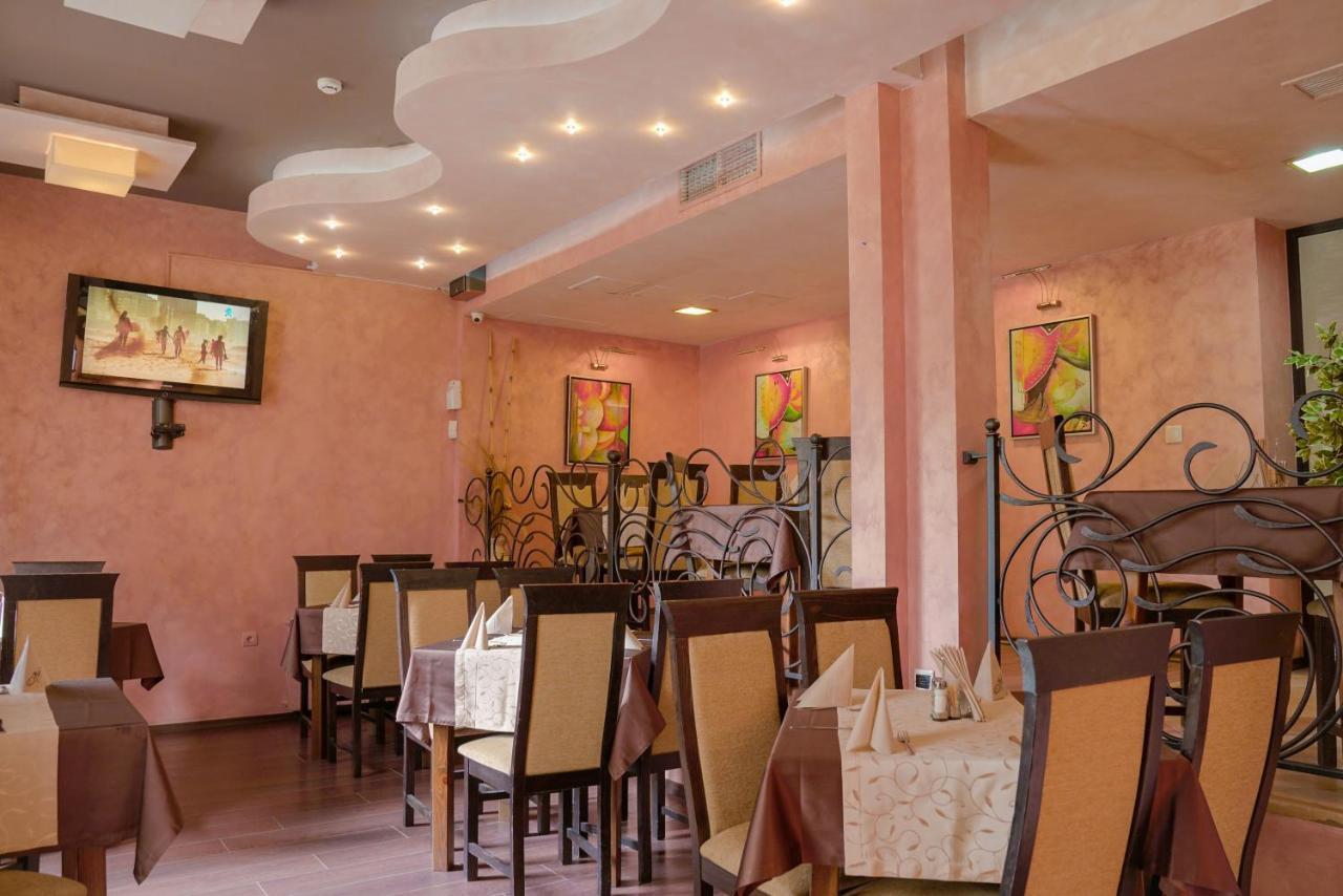 Apart Hotel Flora Residence Daisy Borovets Esterno foto